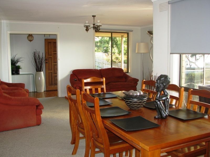 34 Bass Street, Mccrae VIC 3938