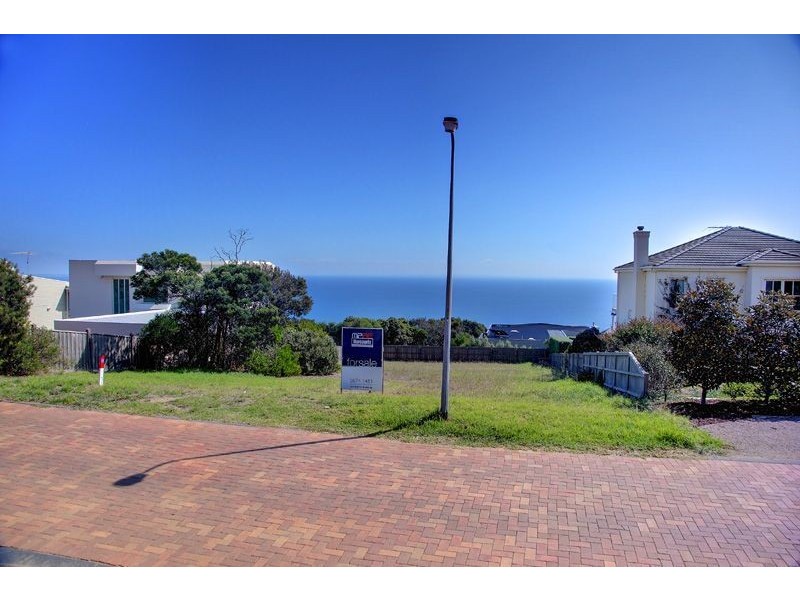 17 Atlantic Terrace, Mount Martha VIC 3934