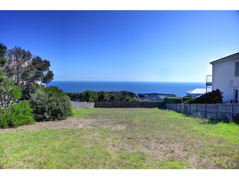 17 Atlantic Terrace, Mount Martha VIC 3934