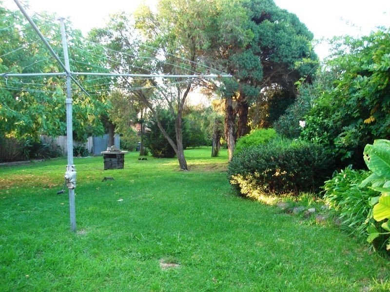 29 Ruth Road, Mornington VIC 3931