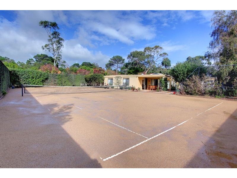 7 Irvine Avenue, Mount Martha VIC 3934