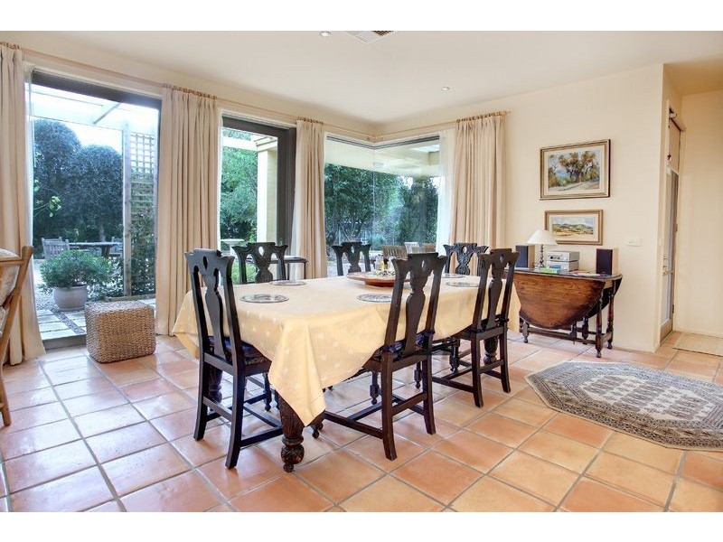 7 Irvine Avenue, Mount Martha VIC 3934