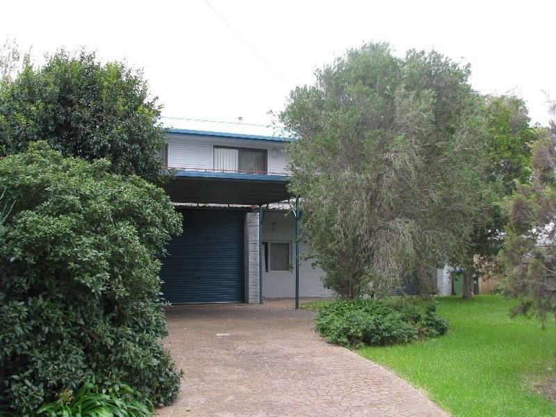 33 Knott Street, Safety Beach VIC 3936
