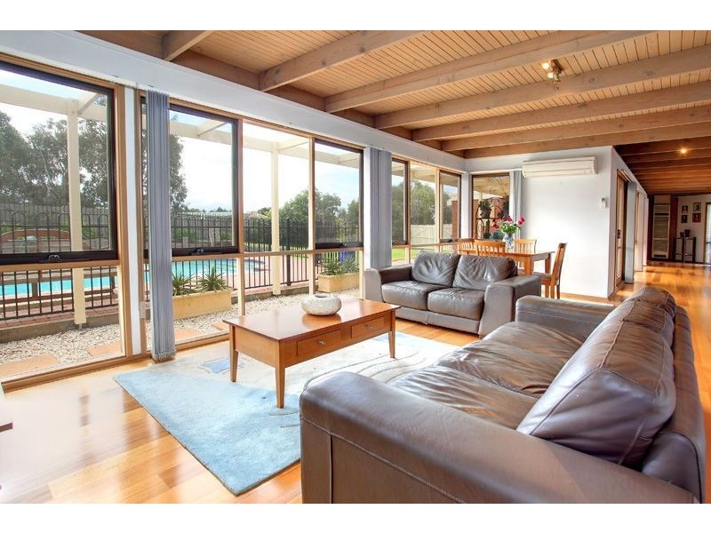 5 Temple Court, Mount Martha VIC 3934