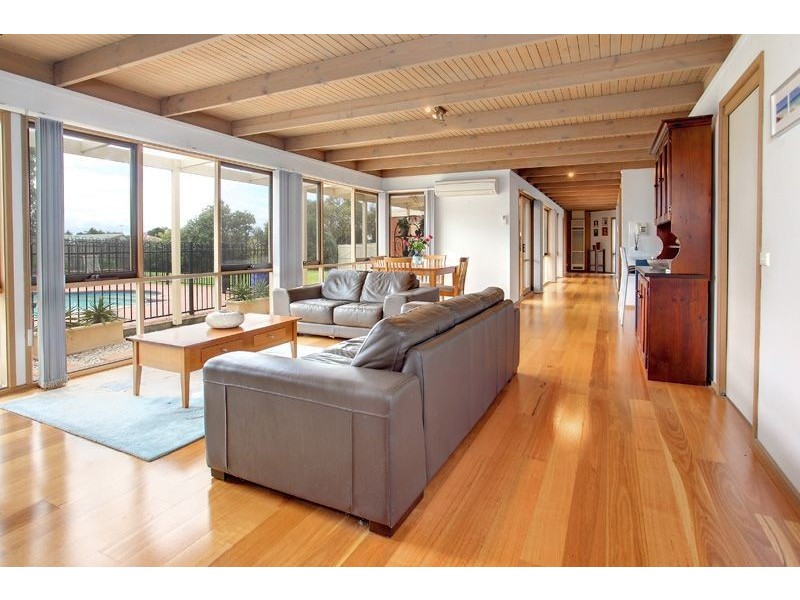 5 Temple Court, Mount Martha VIC 3934