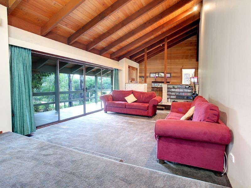 8 Banksia Grove, Mount Martha VIC 3934