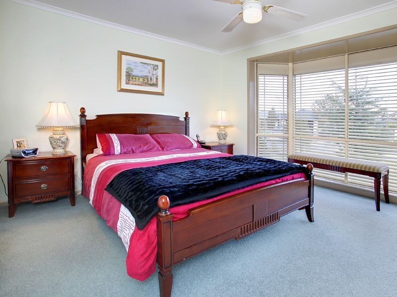 11 Veda Avenue, Mount Martha VIC 3934