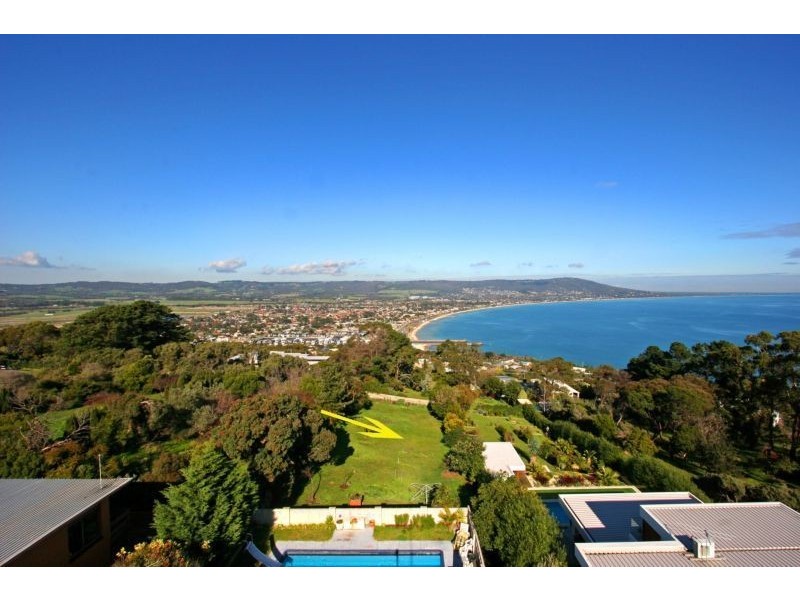 100 Bradford Road, Mount Martha VIC 3934