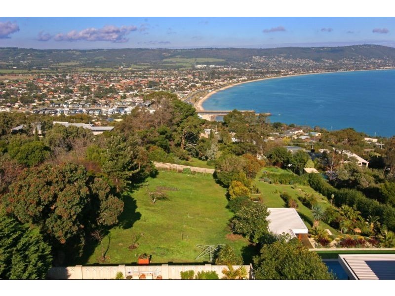 100 Bradford Road, Mount Martha VIC 3934