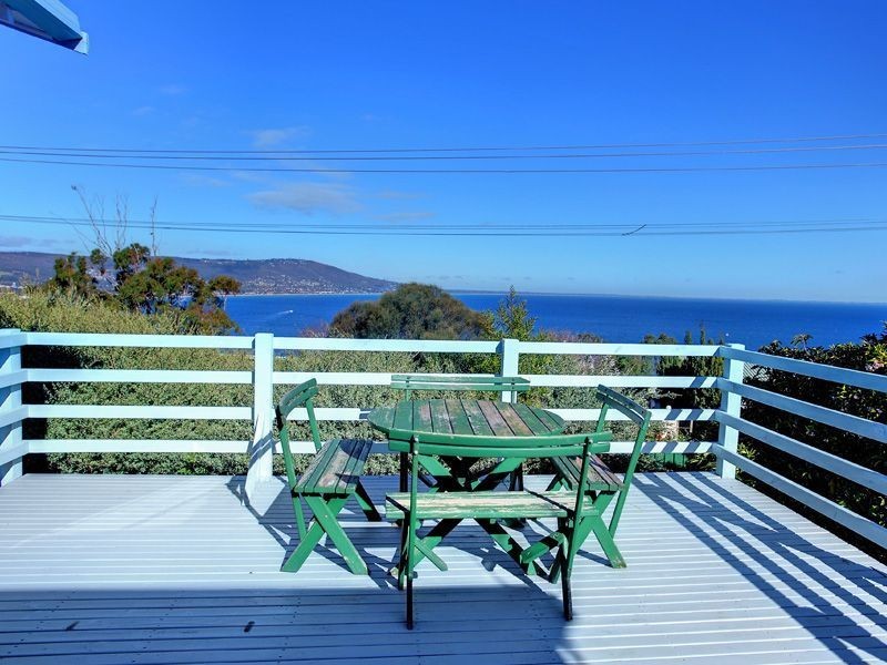 8 Ellerina Road, Mount Martha VIC 3934