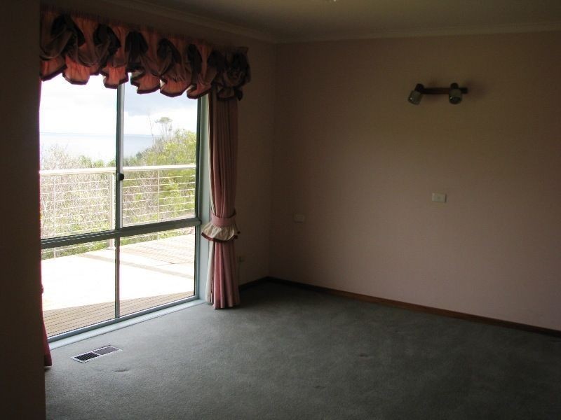 12 Fairbairn Avenue, Mount Martha VIC 3934