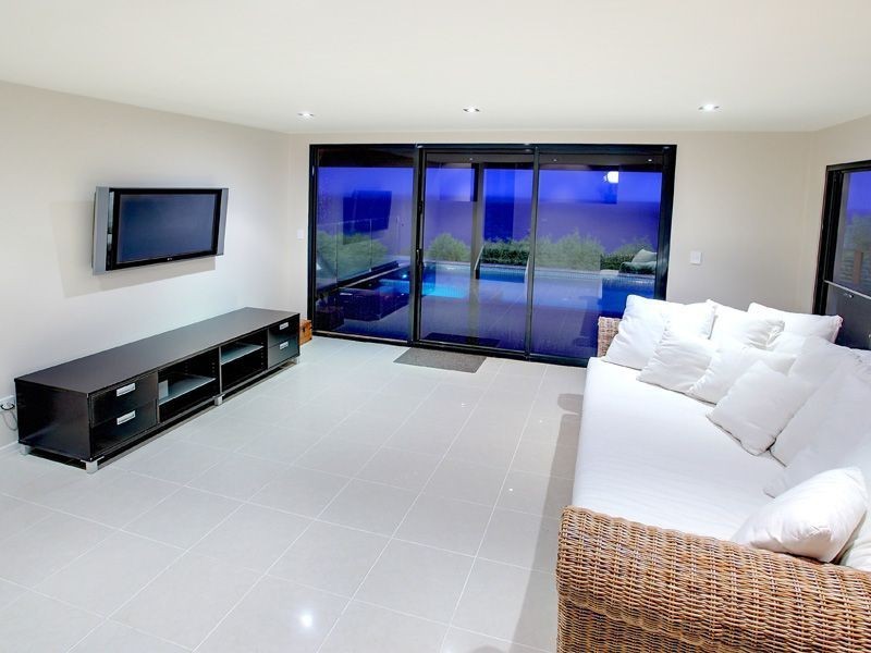 33 Wonderland Terrace, Mount Martha VIC 3934