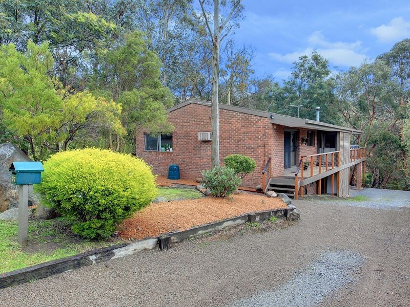 27 Essex Road, Mount Martha VIC 3934