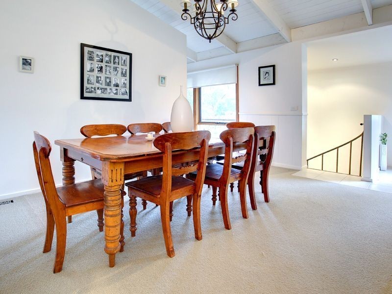 27 Essex Road, Mount Martha VIC 3934