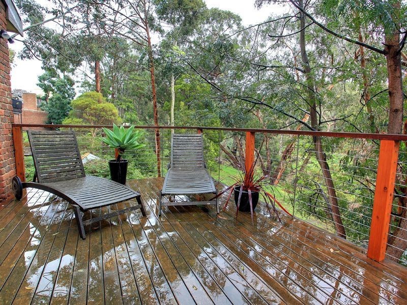 27 Essex Road, Mount Martha VIC 3934