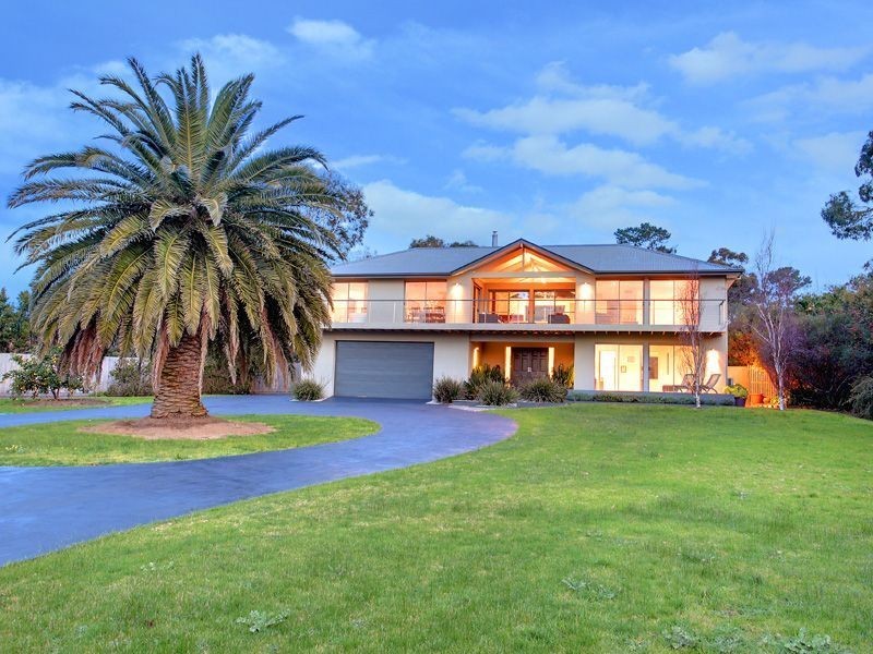 11 Sinclair Court, Mount Martha VIC 3934