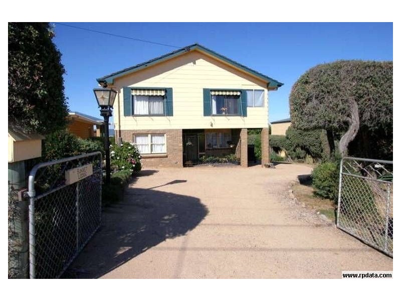 22 Stanley Crescent, Mount Martha VIC 3934