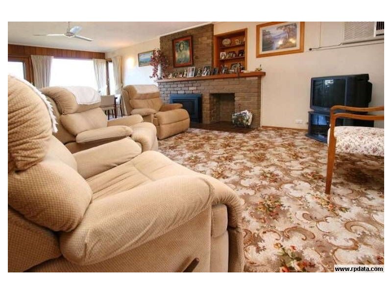 22 Stanley Crescent, Mount Martha VIC 3934