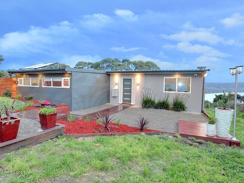 114 Bradford Road, Mount Martha VIC 3934