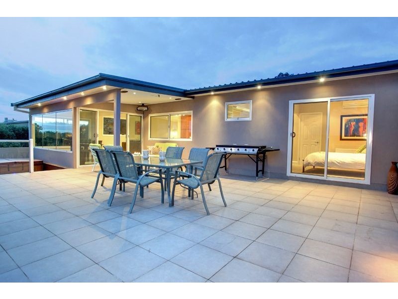 114 Bradford Road, Mount Martha VIC 3934