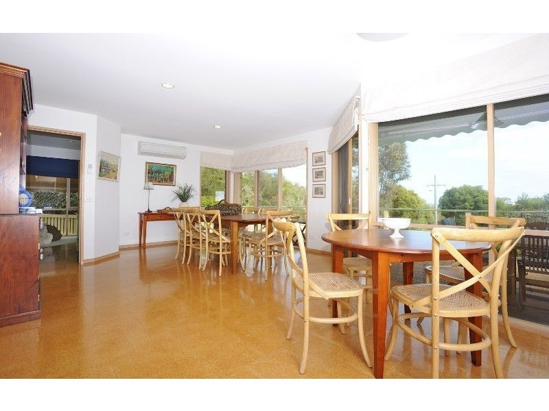 2 Hilton Court, Mount Martha VIC 3934