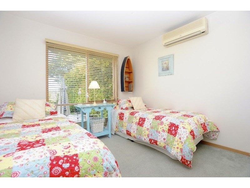 2 Hilton Court, Mount Martha VIC 3934