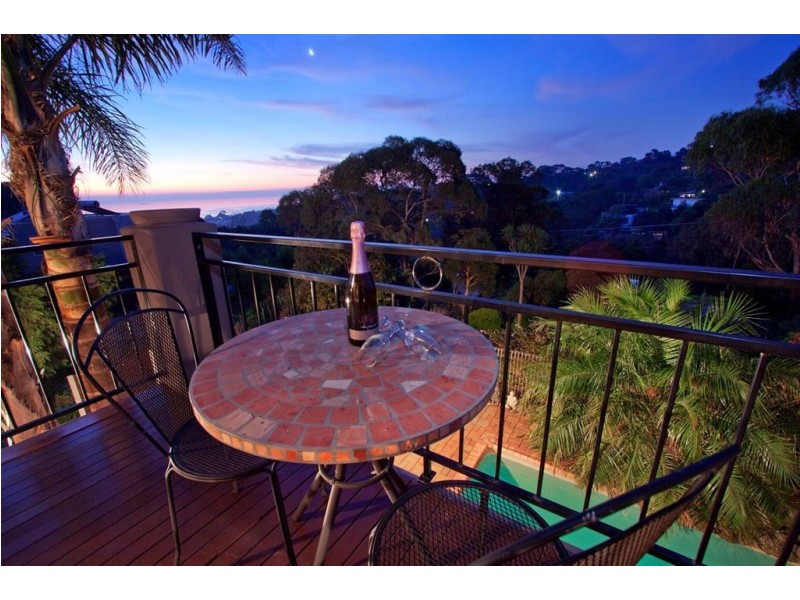 60 Ian Road, Mount Martha VIC 3934