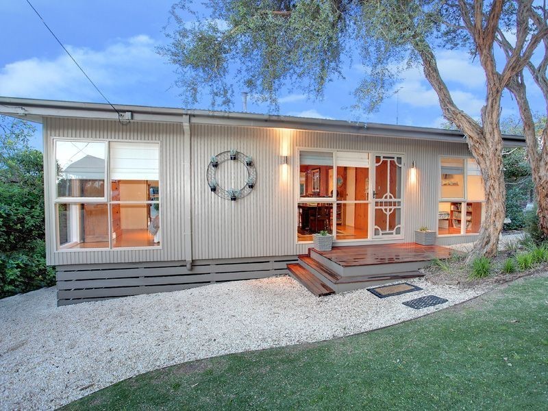 5 McLeod Road, Mount Martha VIC 3934