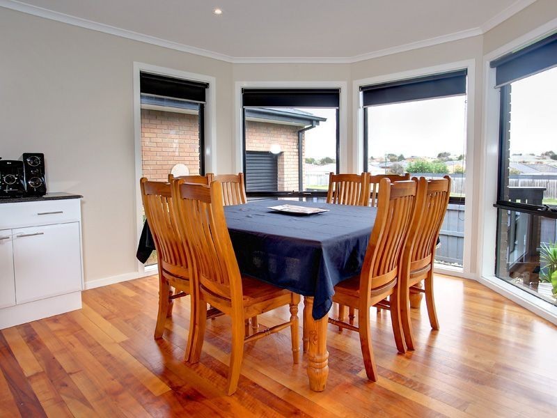 10 Helen Street, Mount Martha VIC 3934