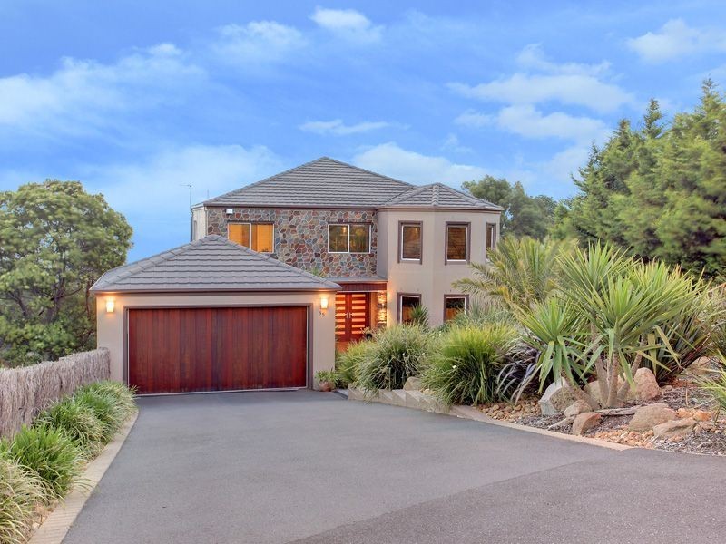 35 Churchill Road, Mount Martha VIC 3934