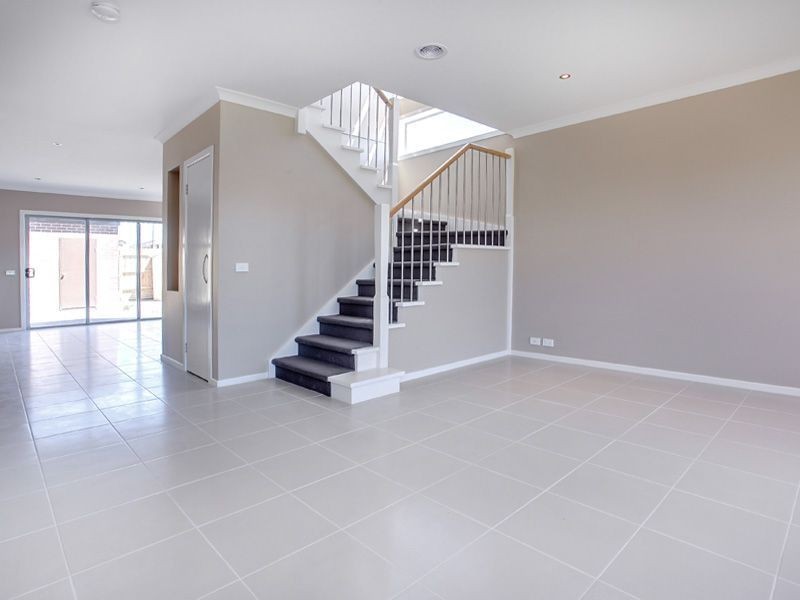 8 Arthur Walk, Mount Martha VIC 3934