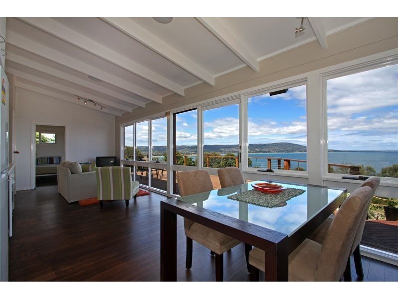 270 Esplanade, Mount Martha VIC 3934