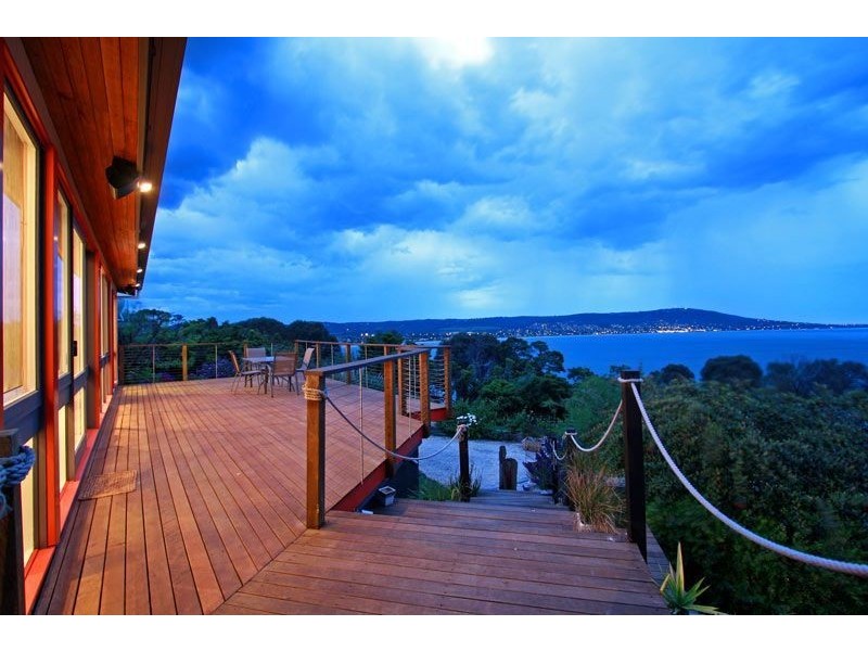 270 Esplanade, Mount Martha VIC 3934