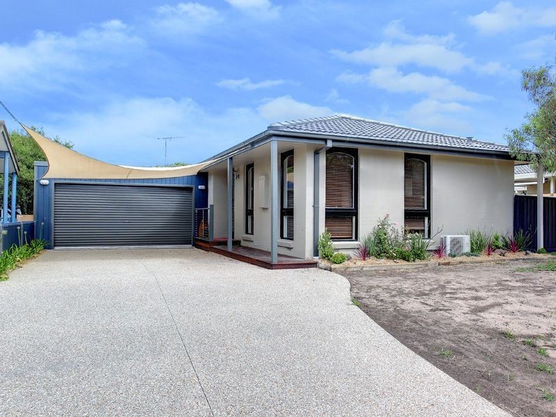 7 Morlyn Drive, Mount Martha VIC 3934