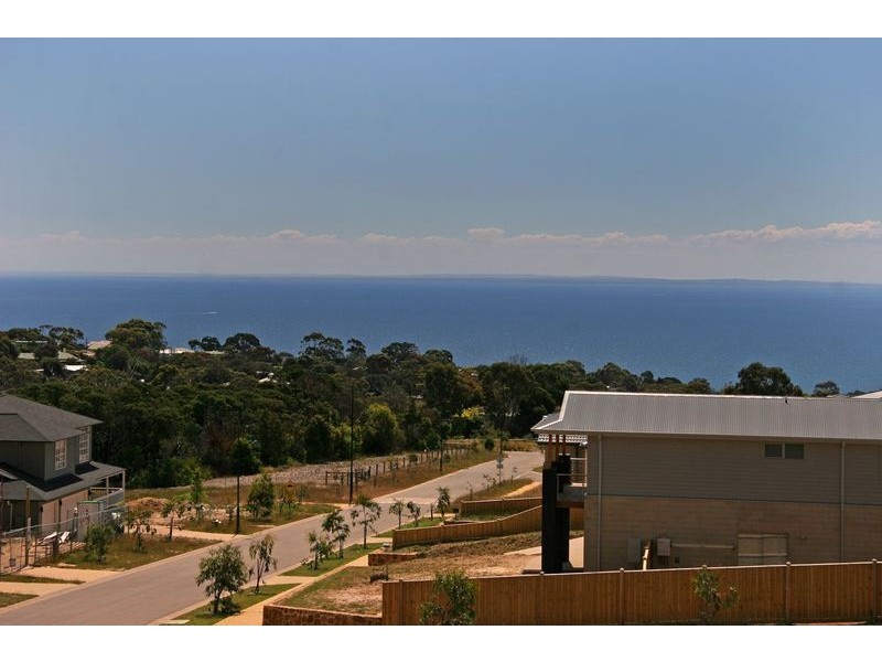 28 Waterview Drive, Mount Martha VIC 3934