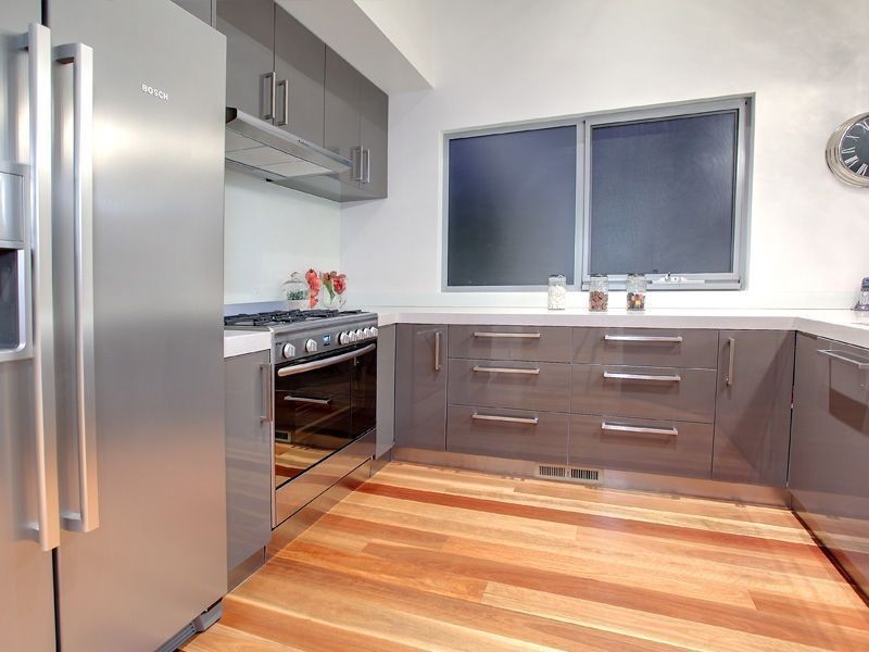 28 Burrawang Terrace, Mount Martha VIC 3934