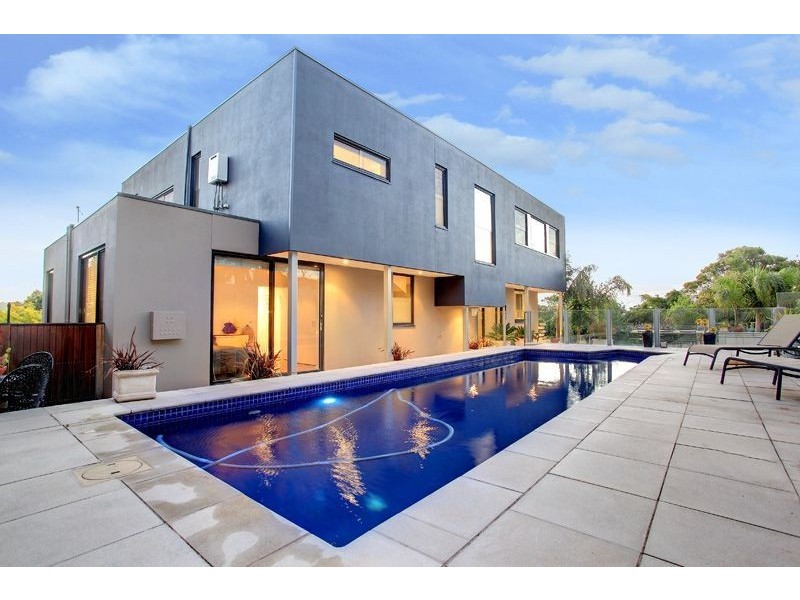 42 Bradford Road, Mount Martha VIC 3934