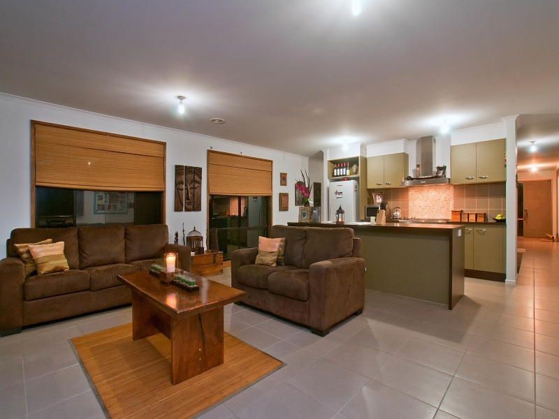 6 Mulberry Drive, Mount Martha VIC 3934