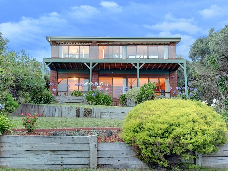 53 Mt Martha Road, Mount Martha VIC 3934