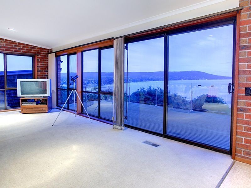 53 Mt Martha Road, Mount Martha VIC 3934