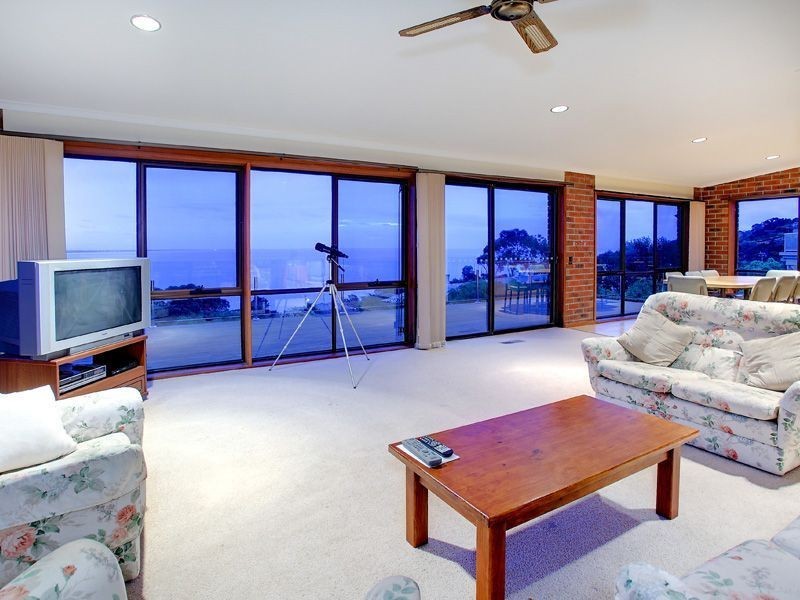 53 Mt Martha Road, Mount Martha VIC 3934