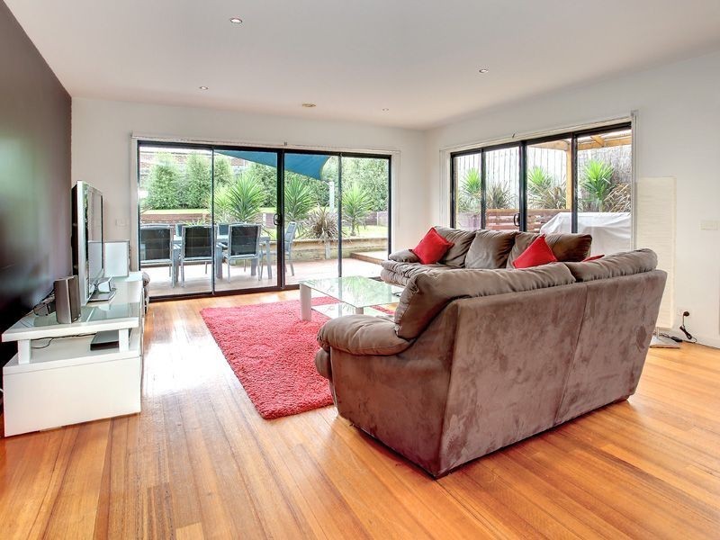 4 Cambridge Court, Mornington VIC 3931