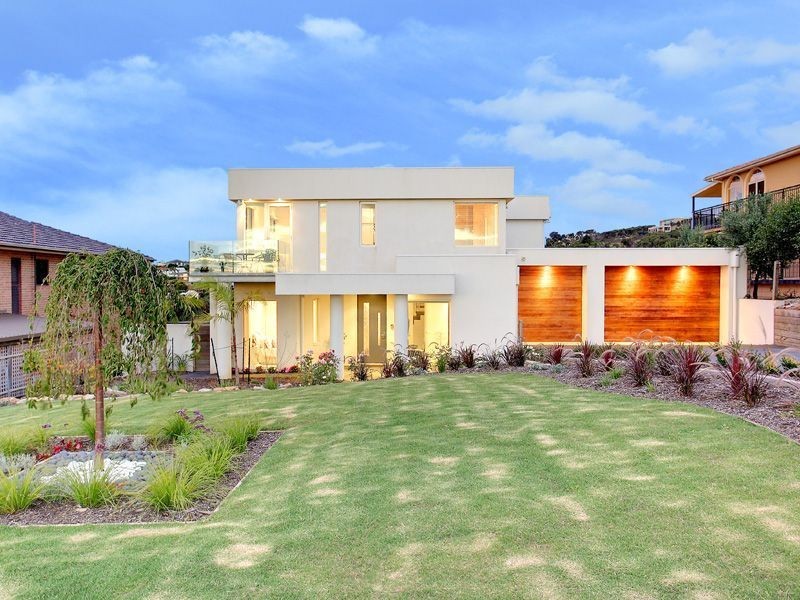 17 Stanley Crescent, Mount Martha VIC 3934