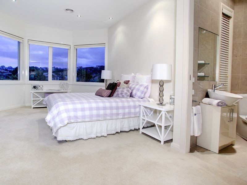 17 Stanley Crescent, Mount Martha VIC 3934