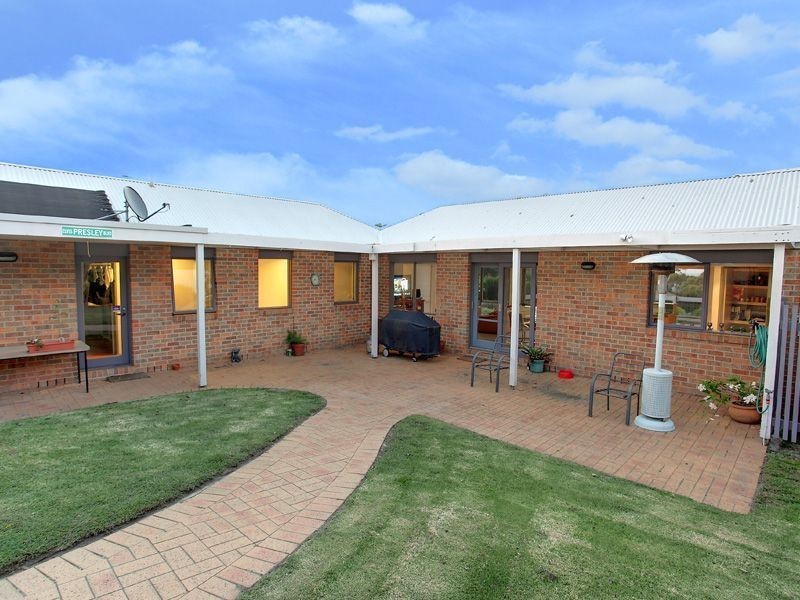 15 James Court, Mount Martha VIC 3934