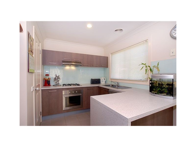 24 Meadow Crest Circuit, Mount Martha VIC 3934