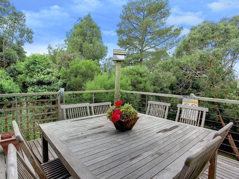 34 Glamorgan Crescent, Mount Martha VIC 3934