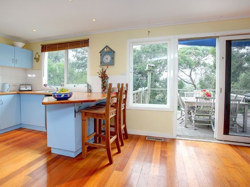 34 Glamorgan Crescent, Mount Martha VIC 3934