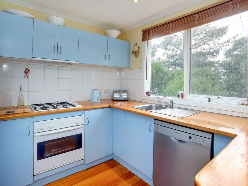 34 Glamorgan Crescent, Mount Martha VIC 3934