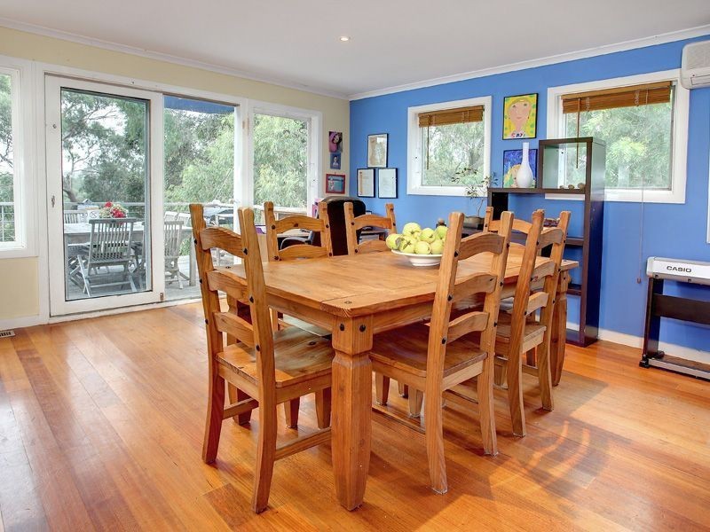 34 Glamorgan Crescent, Mount Martha VIC 3934